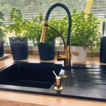 Golden Black LUNART Lotti egymedencés gránit mosogató csepptálcával