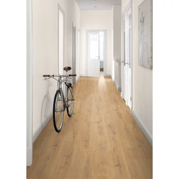 EGGER CLASSIC 8/32 4V AQ Honey Predaia Oak Laminált padló EL2009