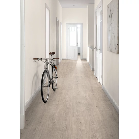 EGGER CLASSIC 8/33 4V AQ Grey Berdal Oak Laminált padló EL1037