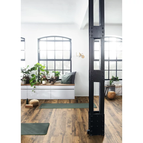 EGGER PRO MEDIUM 8/32 4V AQ Light Hunton Oak Laminált padló EL2032